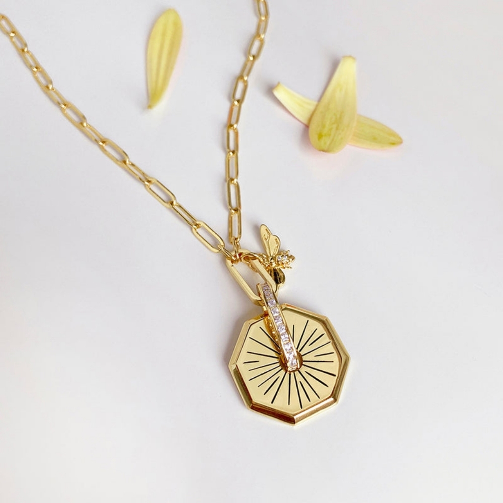 NEW Wanderlust+Co Bee Amulet Necklace